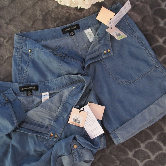 NWT Ivanka Trump Blue Chambray Denim Cuffed Shorts - Picture 4 of 5